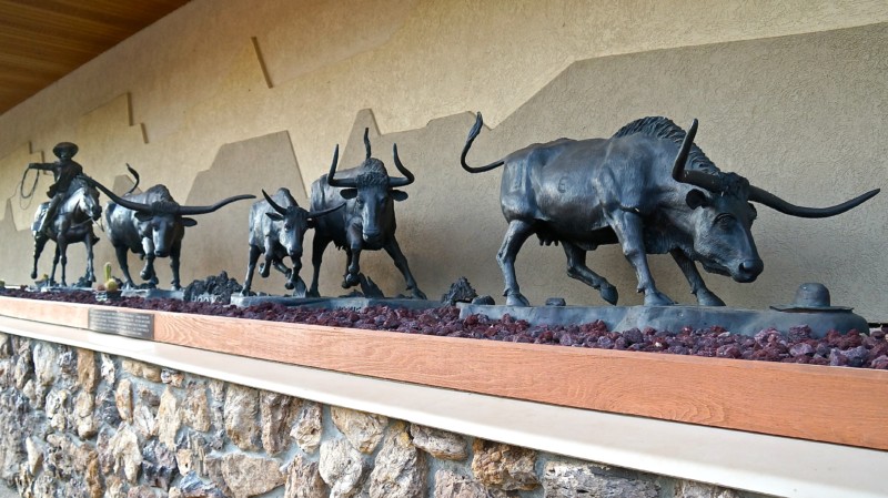 Sculpture of long-horned cattle in the center of Medora, North America